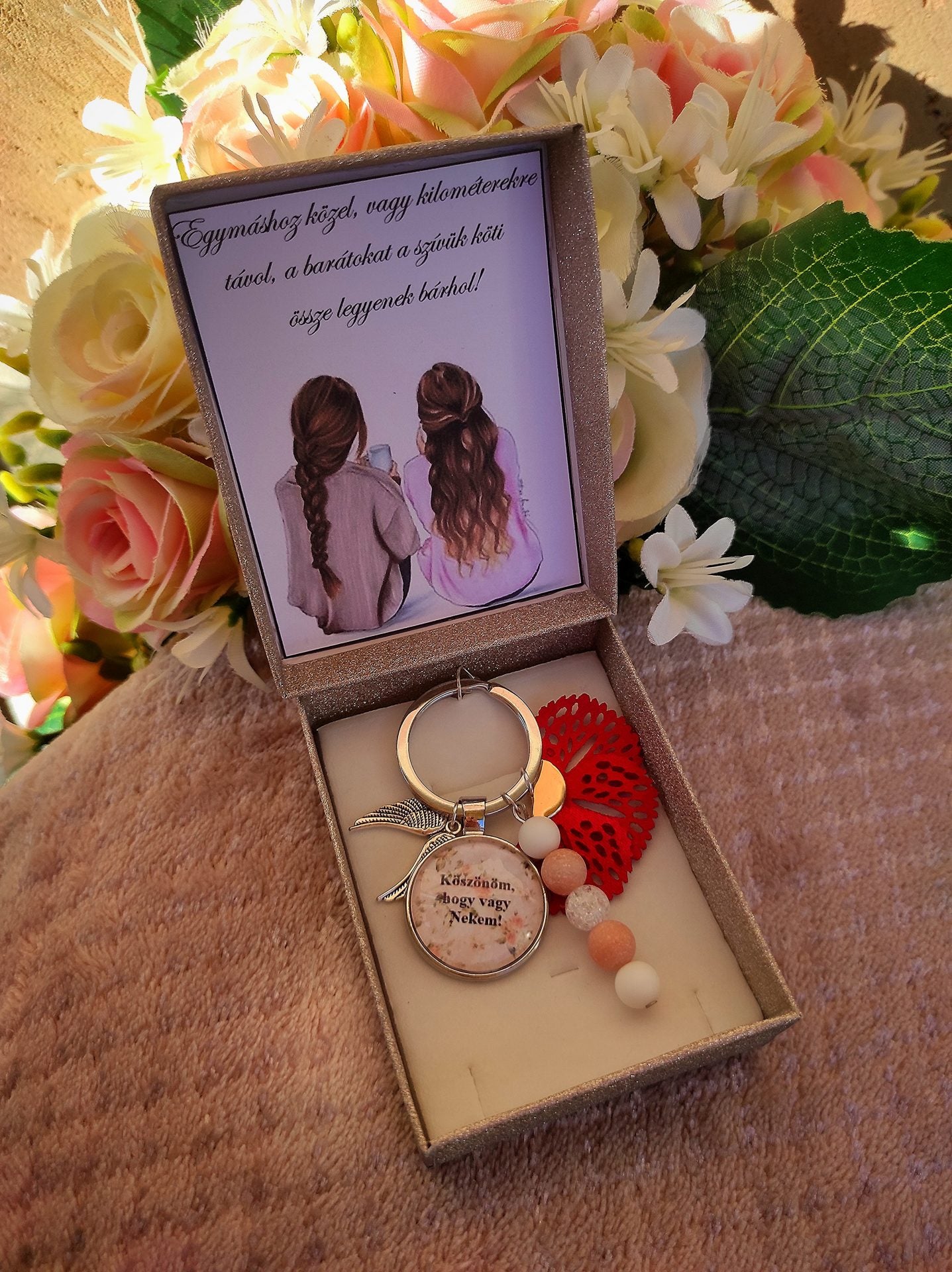 Barátság kulcstartó piros